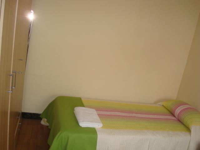 Hostel Turistic Castell Barcelona Bagian luar foto
